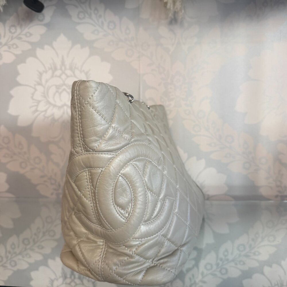 Chanel Cambon Cotton Club Chain Tote Bag - Picture 3 of 12